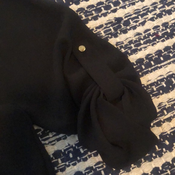 Mossimo light weight black top, Small, adjustable sleeves,NWOT - Picture 3 of 7